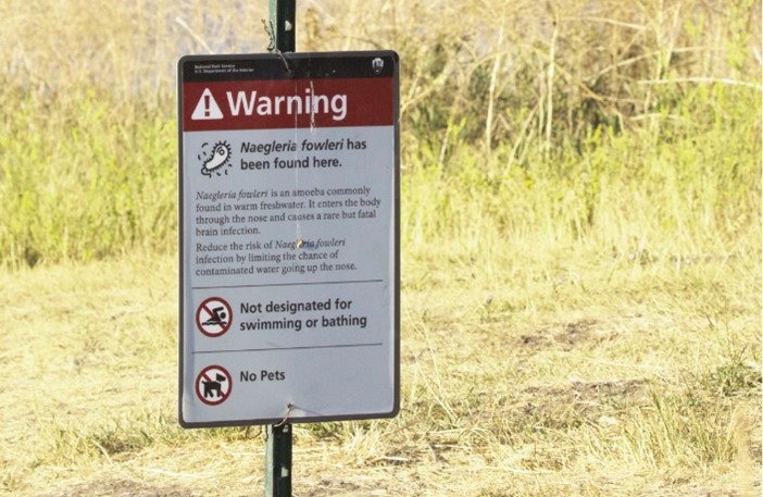 photo of a warning sign